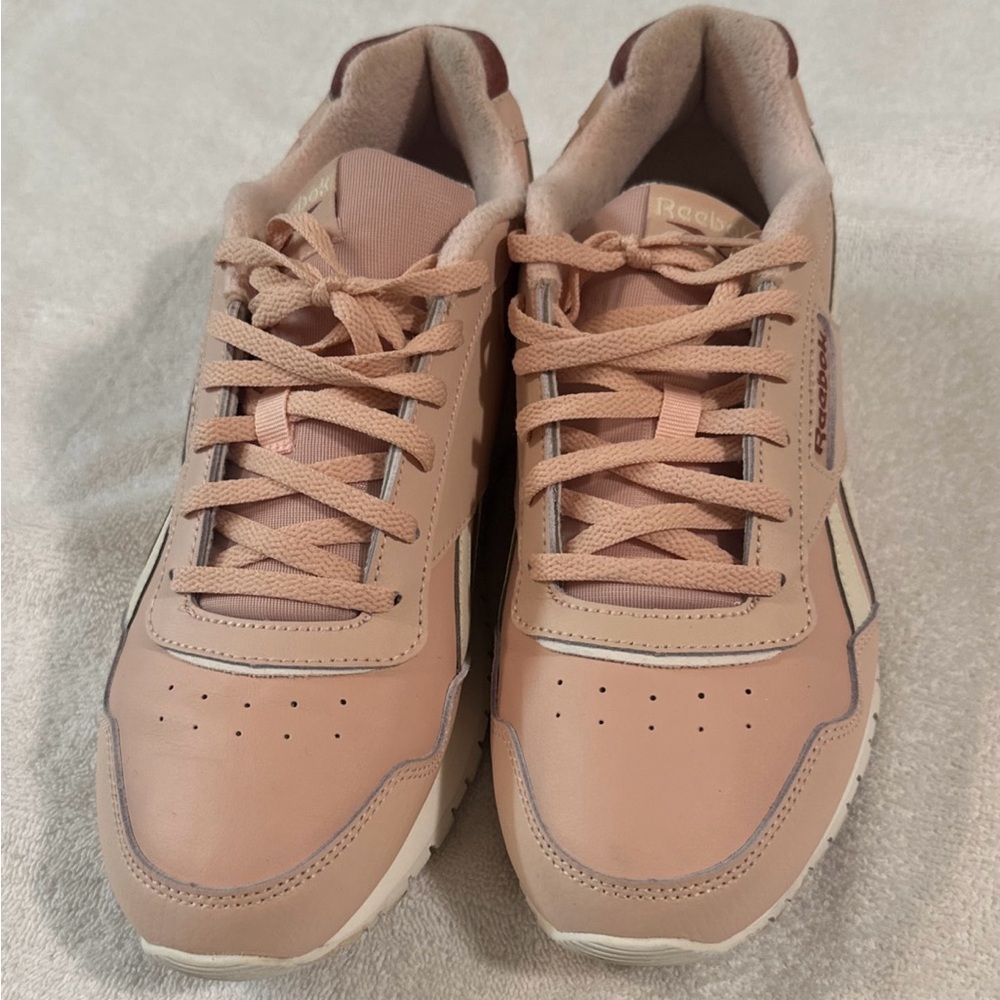 Reebok Women's Beige Sneakers